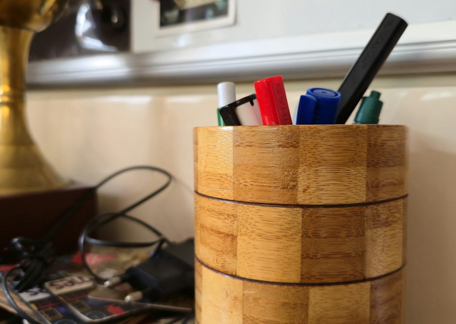 Organizador de mesa em MDF