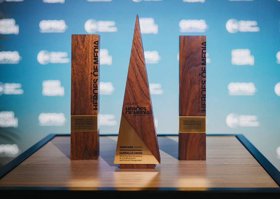 Troféu de homenagem em MDF
